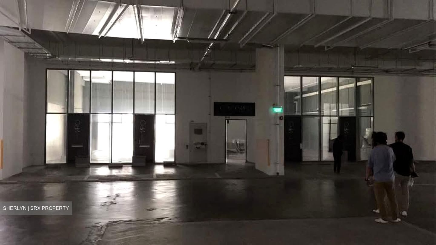 Bukit Batok Connection (D23), Factory #575770441